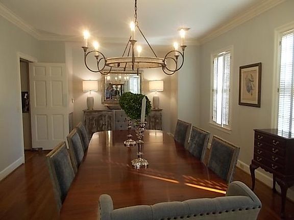 5th image of 184 Oak Dr
