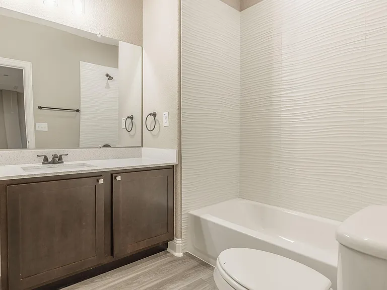 1003 Debby Ct — Photo 22