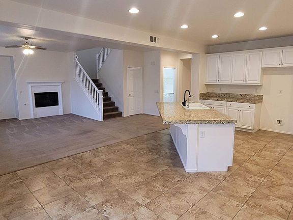 3rd image of 1262 Garrett Way