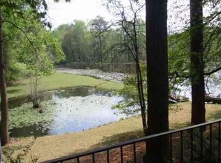 124 Henson Rd, Hawkinsville, GA 31036