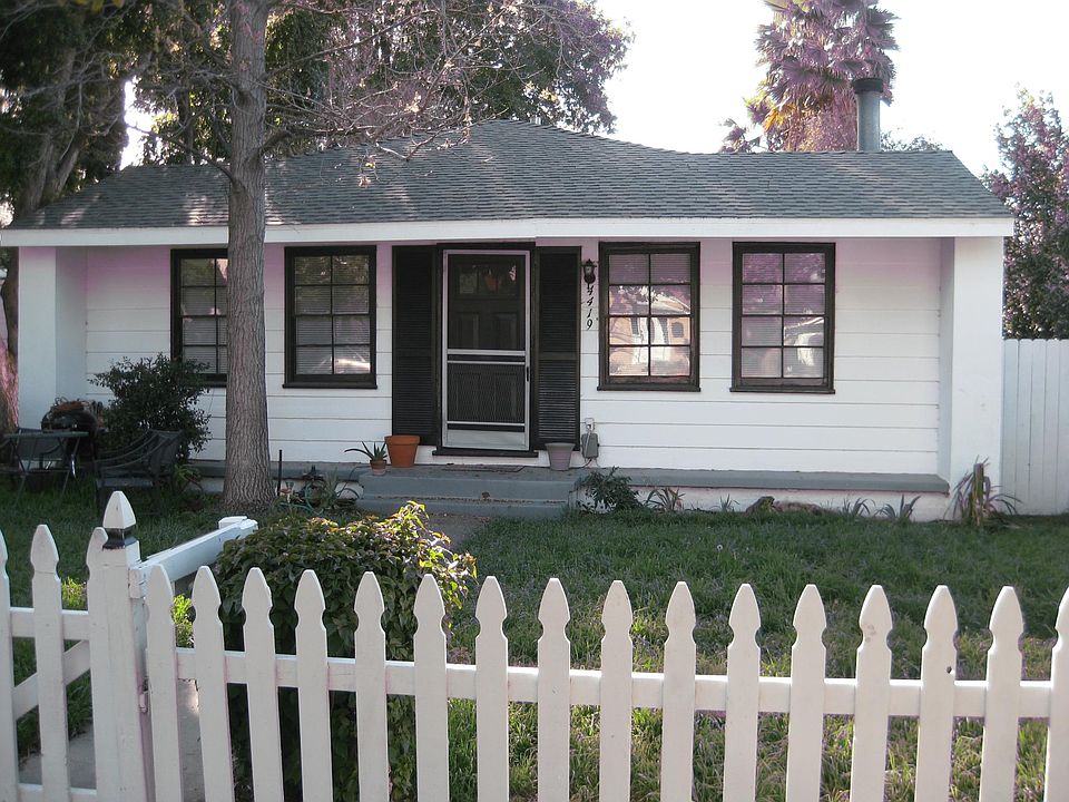 1st image of 4419 Stansbury Ave