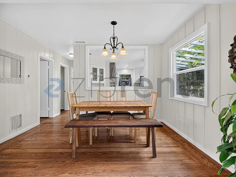 2039 Montecito Ave — Photo 8