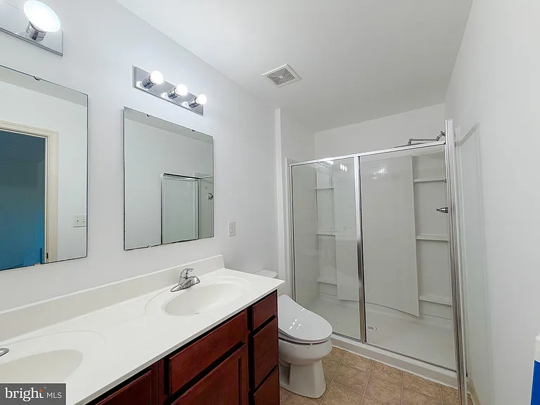 18133 Scenic Creek Ln — Photo 16