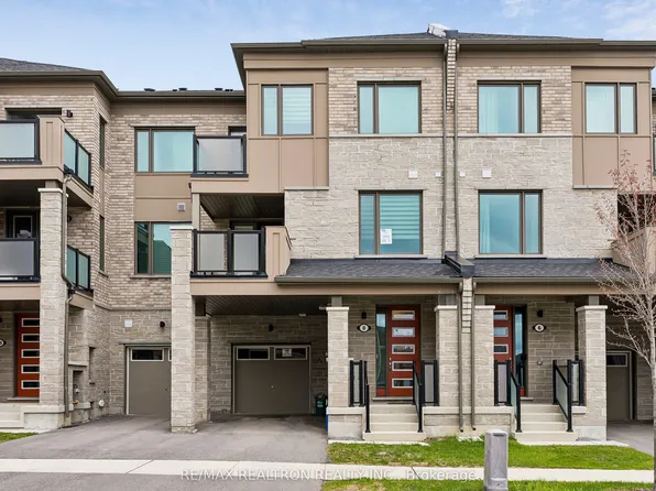 8 Thomas Frisby Jr Cres, Markham, ON L6C 3L1