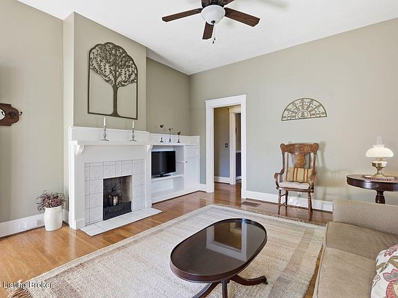 4th image of 3301 Richard Ave