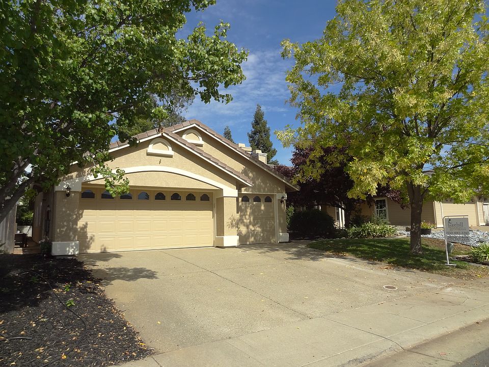 1st image of 1495 Cobblestone Dr