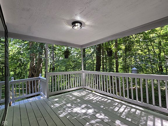 5th image of 293 Skyway Ct