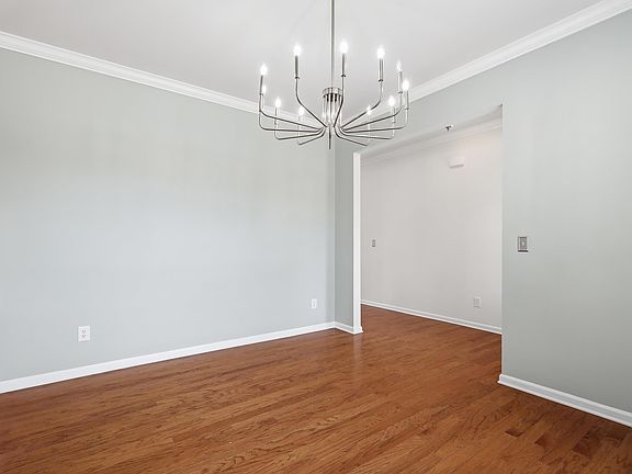 5th image of 108 Salthouse Rd