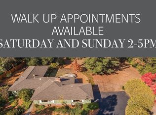 26455 Saint Francis Rd, Los Altos Hills, CA 94022