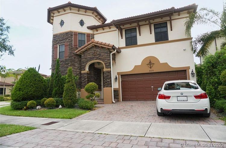 1st image of 8870 NW 99th Ave