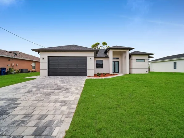 740 Chestnut St E, Lehigh Acres, FL 33974