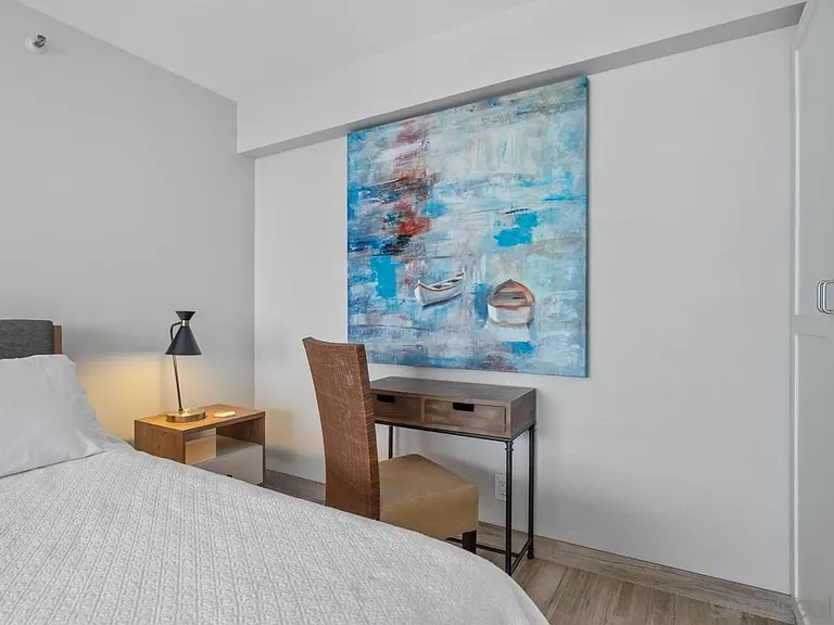 1810 Avenida Del Mundo #1606 — Photo 38