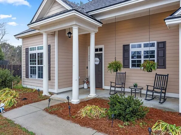 220 Wood Duck Point, Hahira, GA 31632