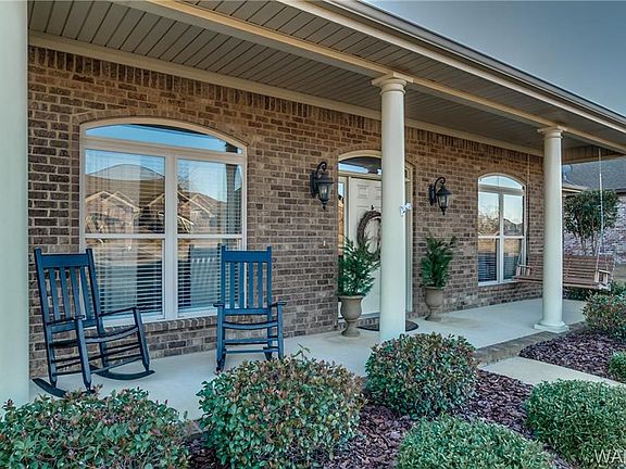 3rd image of 12540 Willow View Cir