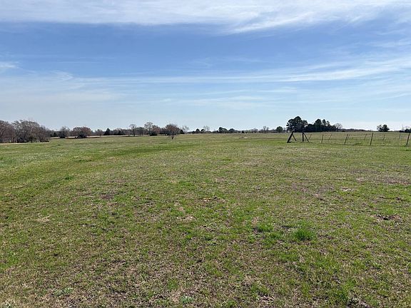 5th image of 5426 N 3805th Rd