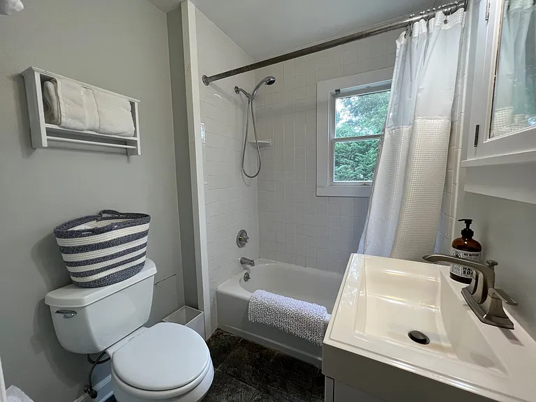 32 Sunset Dr — Photo 10