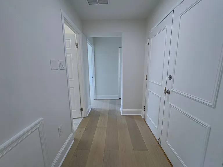 1703 Green St #4 — Photo 16