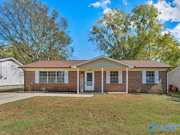 14009 Hermosa Dr SW, Huntsville, AL 35803