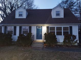 271 Commack Rd, Shirley, NY 11967