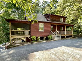 221 Country Mountain Ridge Dr, Murphy, NC 28906
