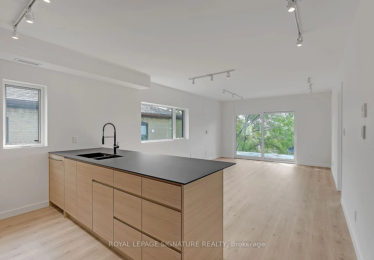 2 bed, $3,750 — Photo 4