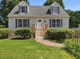 10 Scandinavia Ave, Worcester, MA 01603