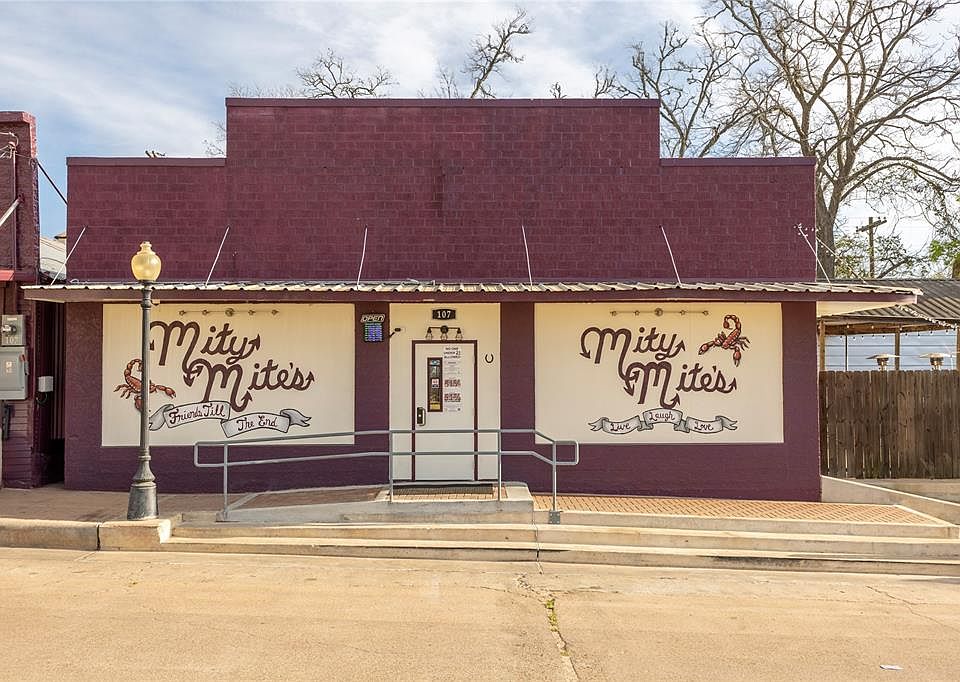 107 W 2nd St, Hallettsville, TX 77964 MLS 39530338 Zillow