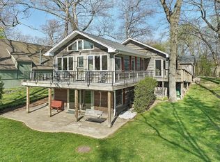 42034 N East Rd, Antioch, IL 60002