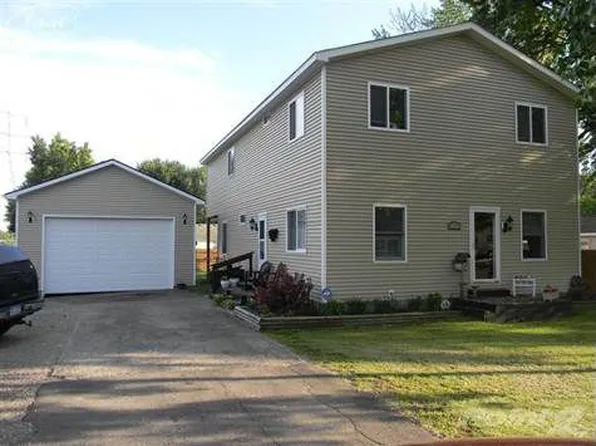4110 Risedorph Ave, Burton, MI 48509