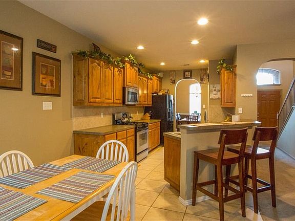 3rd image of 4645 Prickly Pear Dr