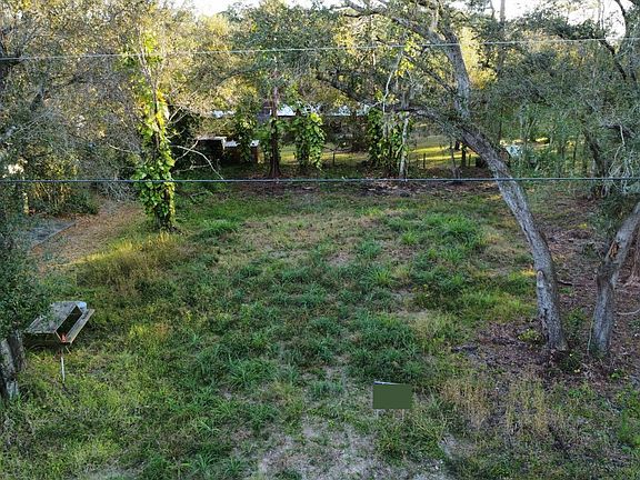 5th image of 2637 Oak Beach Boulevard