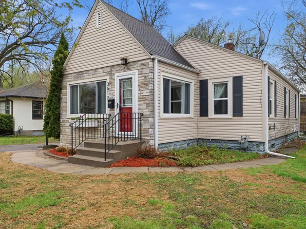 3619 Halifax Ave N, Robbinsdale, MN 55422