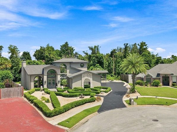 505 Parkwood Ct