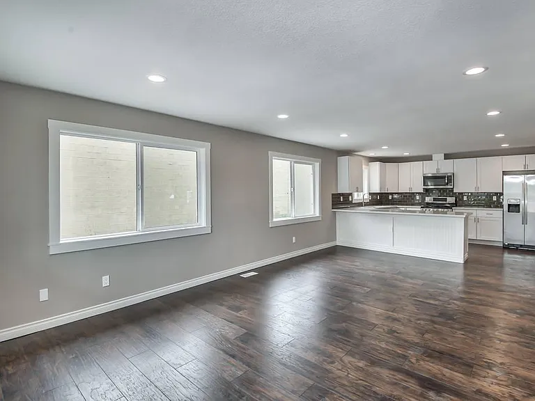 2945 SE Cornelius Pass Rd #A — Photo 10