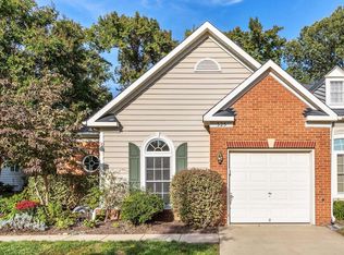 325 Colony Point Pl, Edgewater, MD 21037