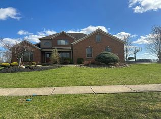 621 Linden Ln, Willard, OH 44890