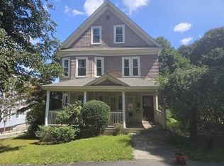 7 Kensington Rd, Worcester, MA 01602