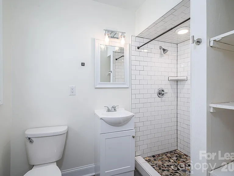 2020 Helen Dr — Photo 22