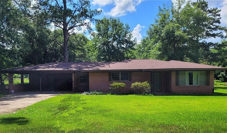 1st image of 20 Sandy Ln