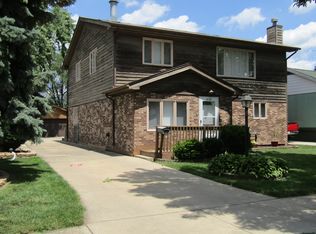 6138 Birmingham St, Chicago Ridge, IL 60415