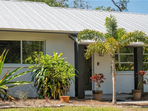 5870 Star Grass LN, NAPLES, FL 34116