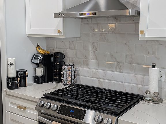 5th image of 2427 E Seville Ave