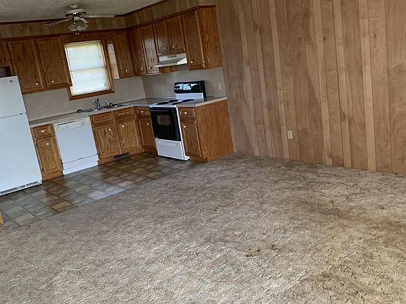 2nd image of 195 Morrisfield Ln #30