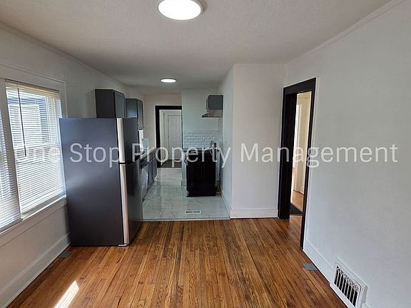 5th image of 1813 E 85th St