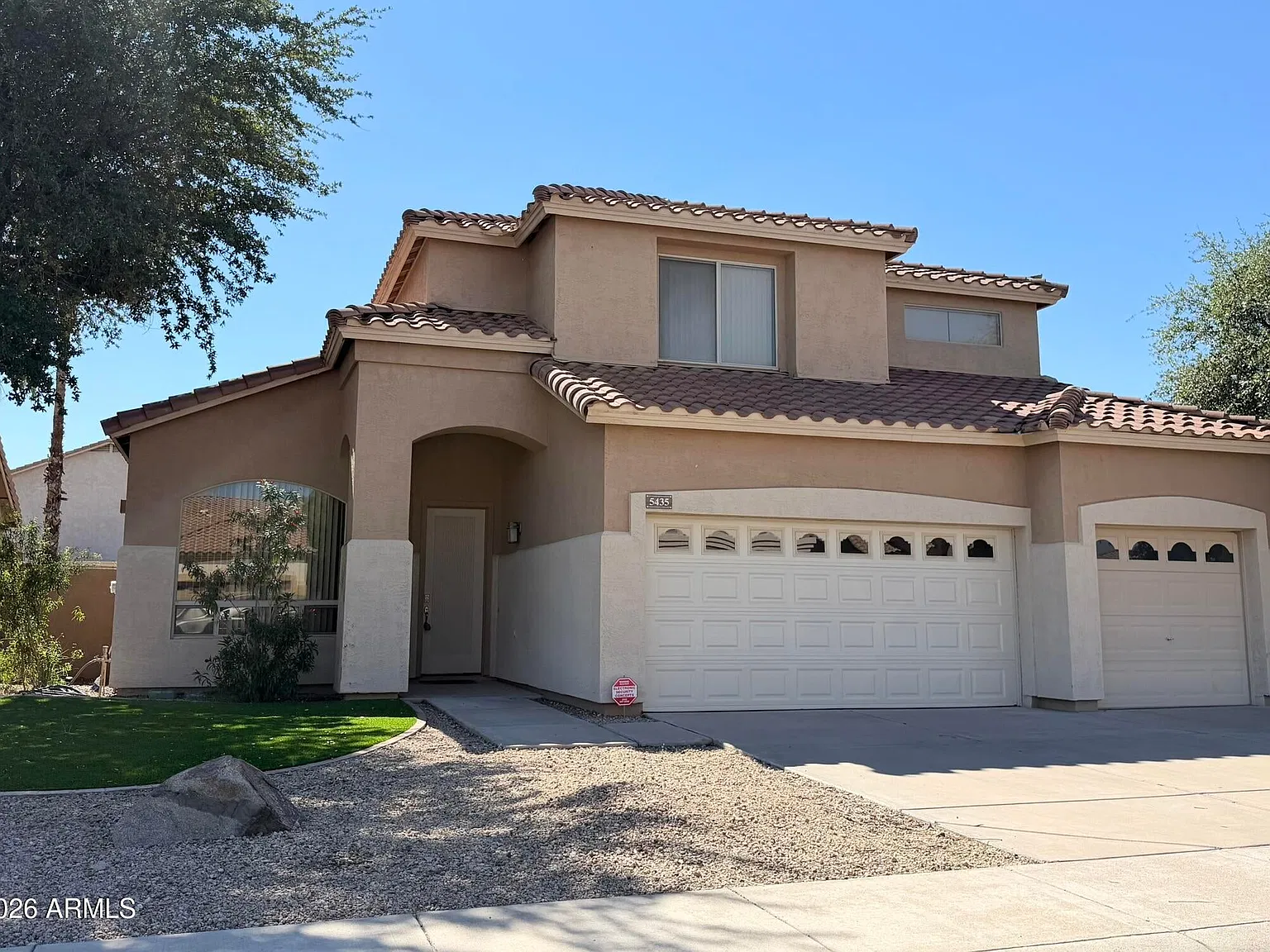 4 bed, 2.5 bath, $3,150 — Photo 3