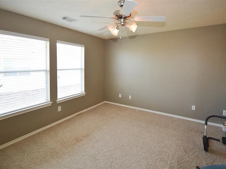 3008 Middletrace Ln — Photo 18