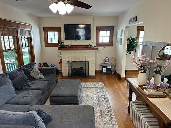 3rd image of 316 Peach Orchard Ave