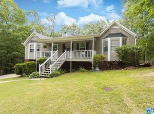 8709 Woodview Ln, Pinson, AL 35126