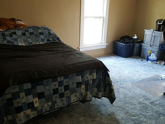 2nd image of 379 Harriet St
