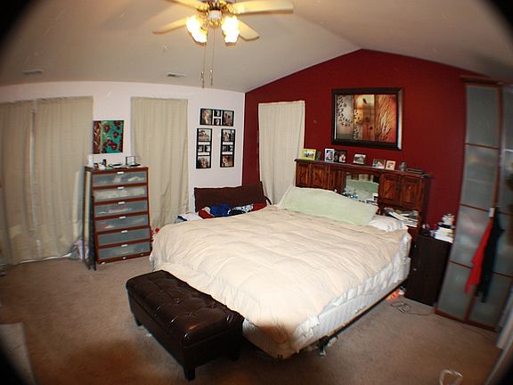 Master Bed Room